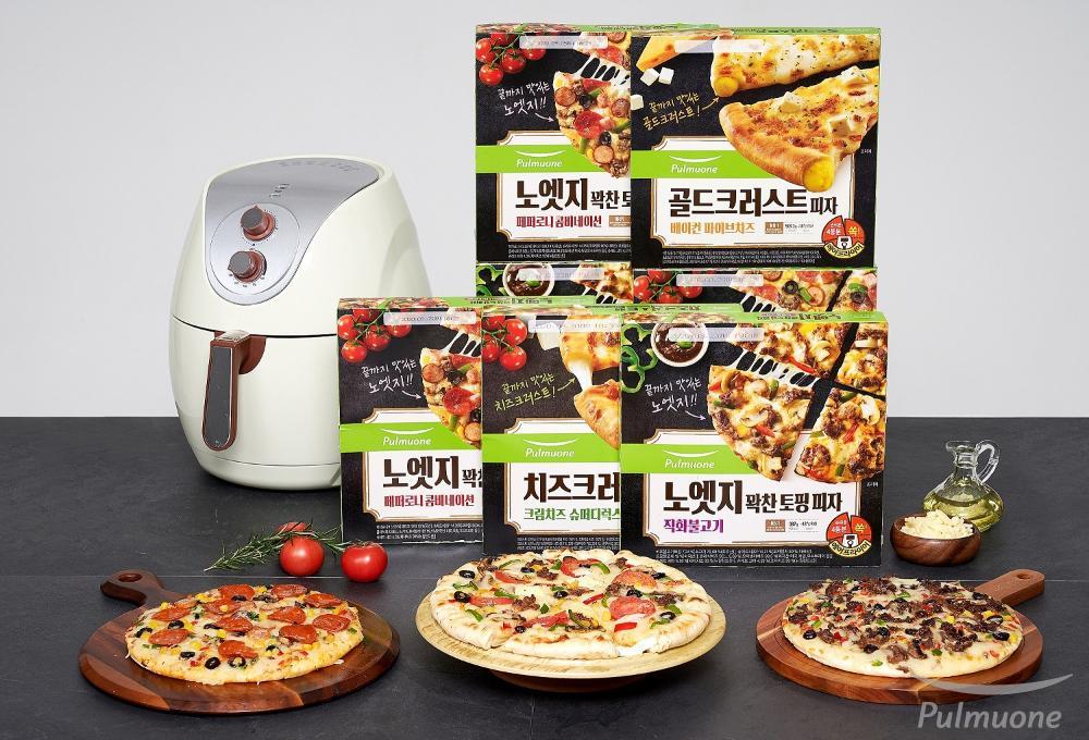 [사진2] 풀무원 노엣지크러스트 피자 100만판 판매.jpg