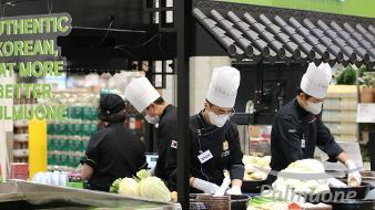 풀무원, 전국 코스트코서 김치 로드쇼 진행…한국 전통의 맛 담은 김치 판매