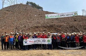 풀무원, 제81회 식목일 기념 나무심기 행사 참여